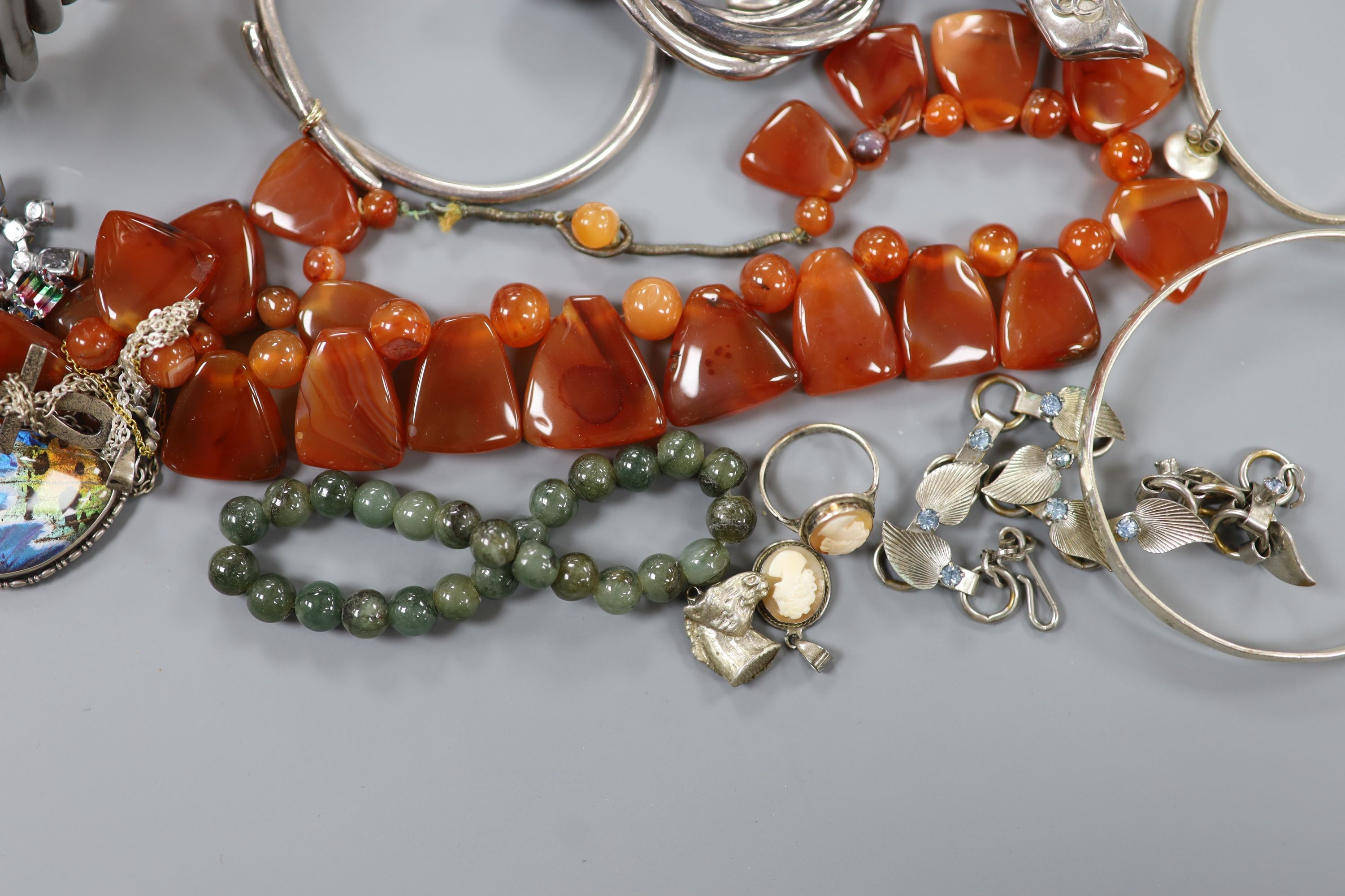 Mixed white metal, 925 and costume jewellery including bracelets and bangles an agate set necklace.